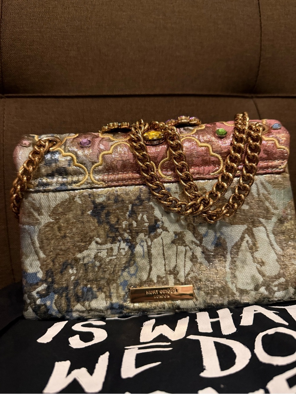 Kurt Geiger London Medium Kensington Drench / X-Body Flap Shoulder Bag - Picture 2 of 5